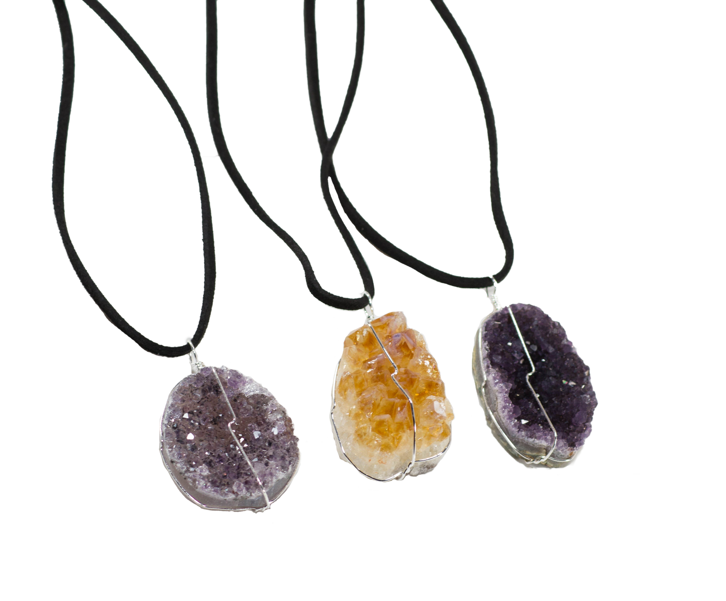 🔮 Crystal Pendant Necklace